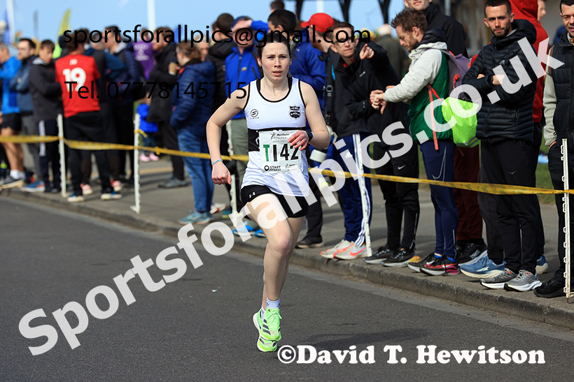 Senior womens Northern 6 Stage Road Relay, 2025 Northern 12 and 6 Stage Road Relays and Junior 5k, Redcar. Photo: David T. Hewitson/Sports for All Pics
